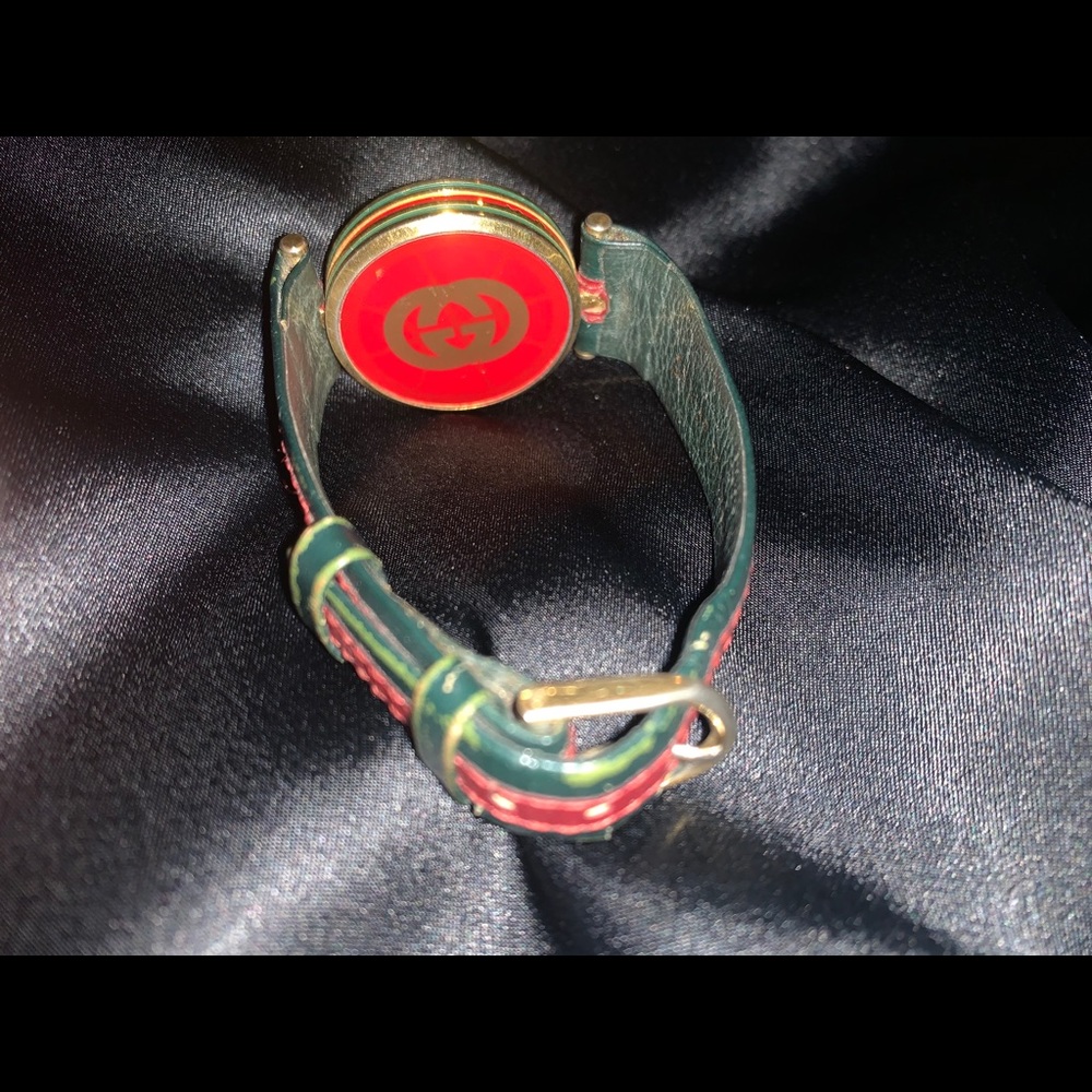 Vintage Gucci leather watch - Picture 4 of 6